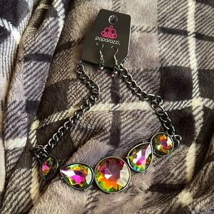Necklace with matching earrings oil spill paparazzi